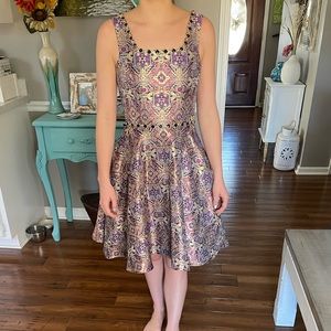 BEAUTIFUL semi-formal dress with purple and gold detail